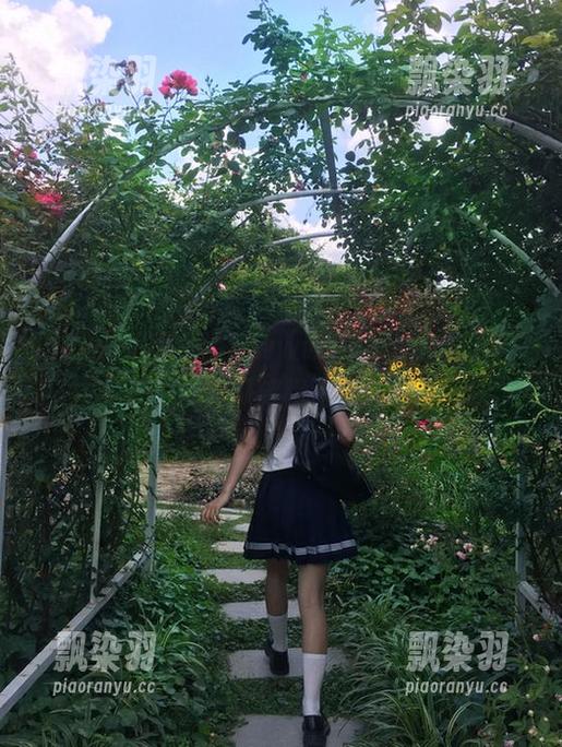17 一不小心滑进www.17app,安卓用户们的吃瓜旅程正式开启!