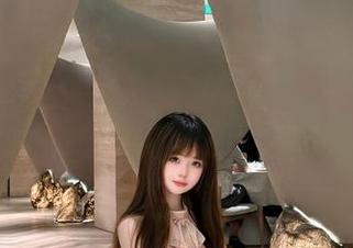 想知道如何变身一代吃瓜大师？跟我走，咱们直奔“www.17”入口！