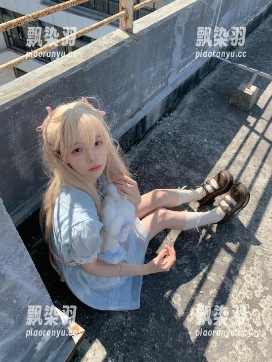 51bl 观看“51bl5.com”,这逻辑也太飞了,小心被脑洞吸走!