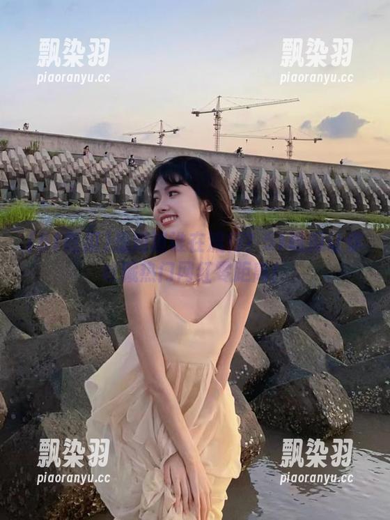 51吃瓜 想知道谁在流行?51吃瓜让你收藏热门网红零距离!