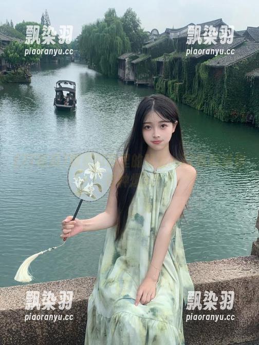 77吃瓜 观看瓜田里的秘密:77吃瓜送你各种爆料