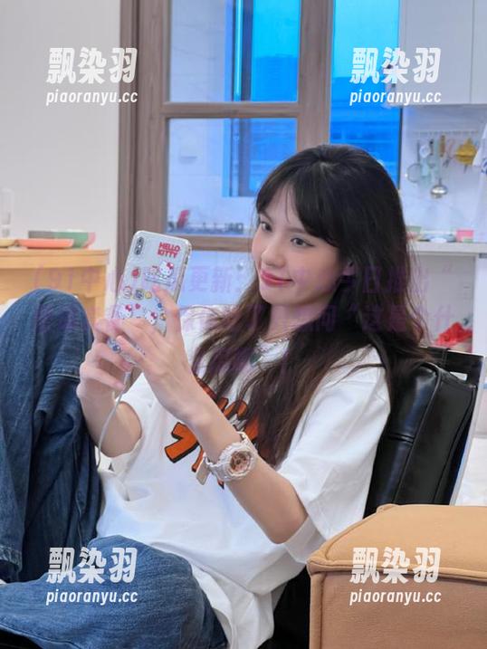 91中心 吃瓜更新:91中心今日推出“懵逼套餐”,保你吃了只想问“这是个什么瓜啊”!