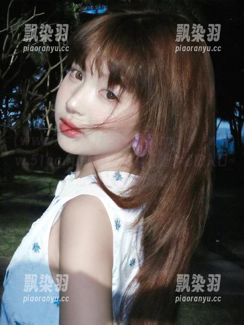 www.51cg.fun 听说http冫丿丿www.51cg.fun网站下的斜杠是个秘密入口,进去可能会发现啥?