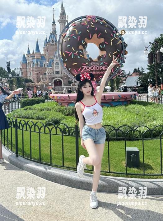 五一吃瓜 五一吃瓜,今天娜娜的神秘地址是不是只存在于脑海中?