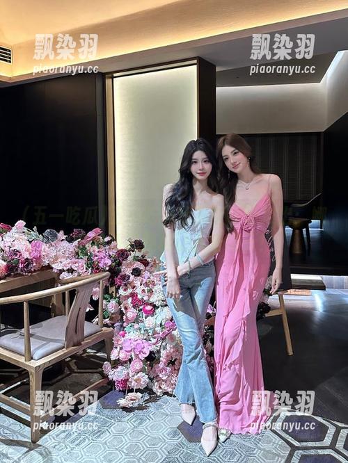 五一吃瓜 五一吃瓜苹果版重磅推出:娜娜的新瓜照样让人乐翻天!