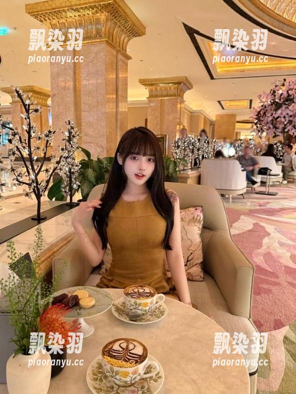 五一吃瓜中心 在“五一吃瓜中心网”,分享一颗瓜,收获一整天的快乐和意外惊喜!