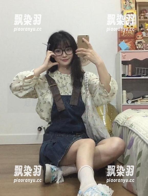 今日吃瓜每日热门大瓜来袭，赶紧收藏，快乐得飞起的节奏。