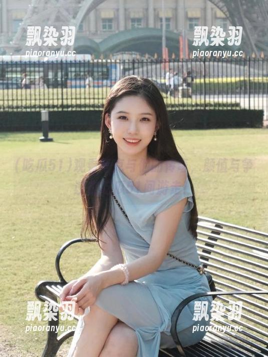 吃瓜51 观看夸克与他的传奇,颜值与争议在吃瓜51间游走!