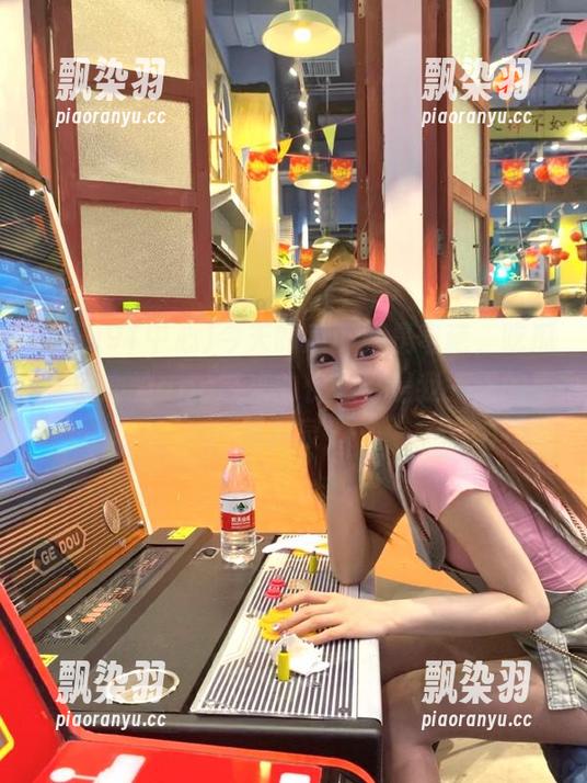 吃瓜91中心 今天的瓜可真是奇葩,吃瓜91中心的app带来的快感,是我一天的幸福源泉!