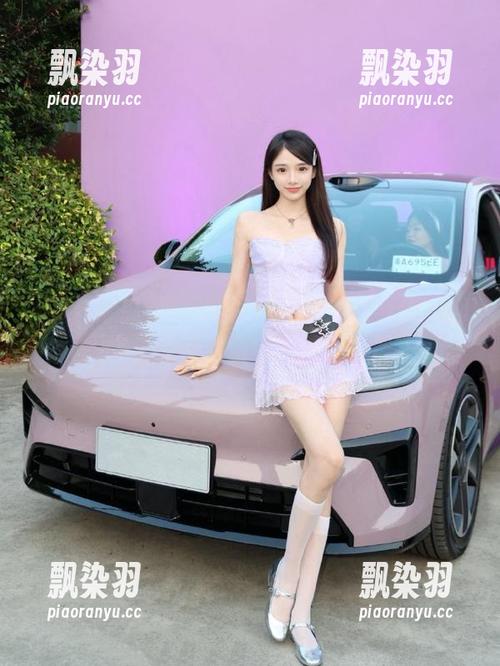 国产吃瓜 导航到国产吃瓜:让我们一起用神奇的视角解锁瓜界新奇事!