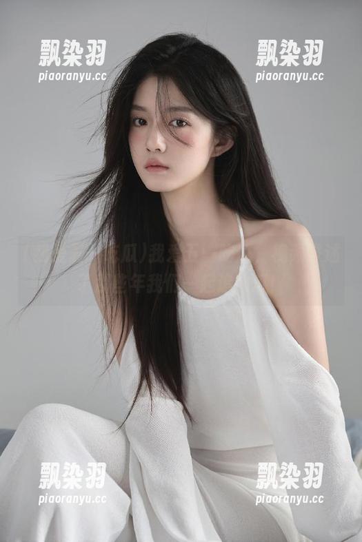 我爱五一吃瓜 我爱五一吃瓜,视频讲述了那些年我们一起追的瓜!