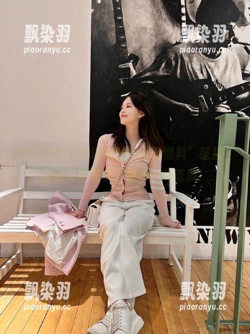 网曝黑料 传说中的“网曝黑料”链接,隐秘花絮来袭,快来一起吃瓜!