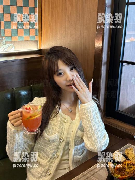 黑料166 在黑料166网站,滑动间遇见每天的疯狂,真是心跳加速的小乐趣!