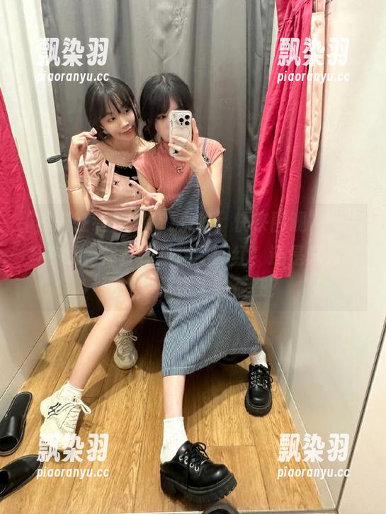 黑料在线 “资源来啦,快来围观”:黑料在线为你打探,这是网红,还是只会出现在望远镜里的存在?