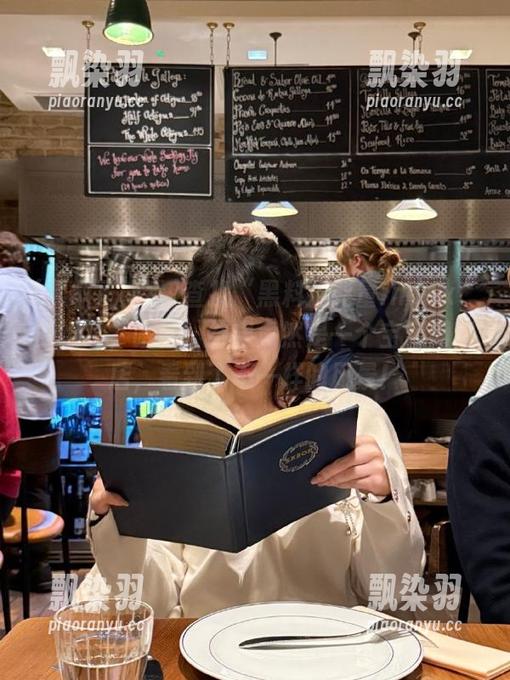 黑料正能量 查找“黑料正能量index”的地址,哈哈,结果竟然是一个宝藏网红店,看到了不一样的风景!