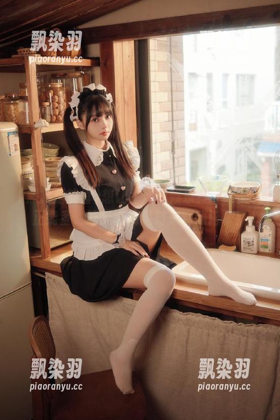 黑料正能量 想让生活更娱乐?下载黑料正能量,吃瓜在线随时来客服陪聊!