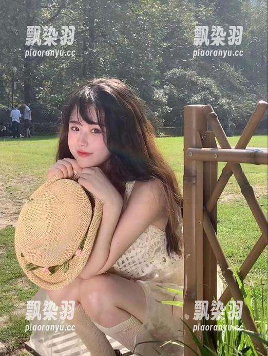 黑料社 当黑料社苹果版遇上熬夜党,这瓜还能停吗?不打烊的节奏!