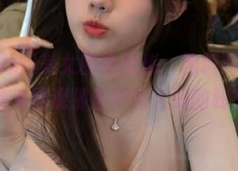 美女圈的隐秘：黑料网站App，快来围观那些不为人知的秘密！